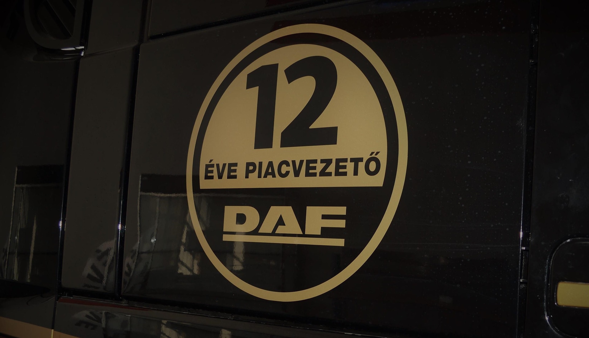 DAF-12-ve-piacvezet