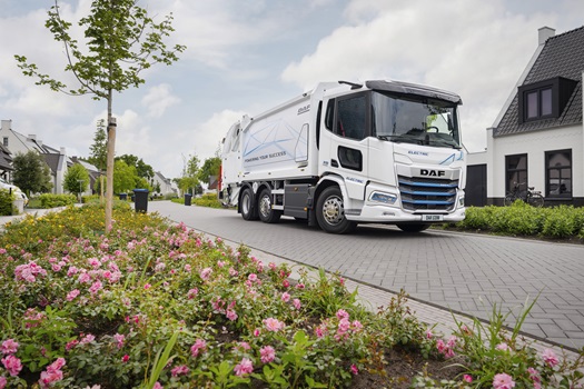303-DAF-XD-Electric-Garbage-Truck